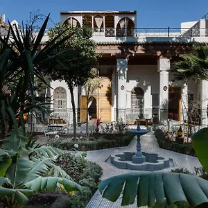 4* Riad 4 Jardins &